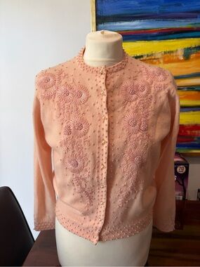 Vintage Silver House Hong Kong Embroidered Beaded Cardigan Pink & Pearl SZ S